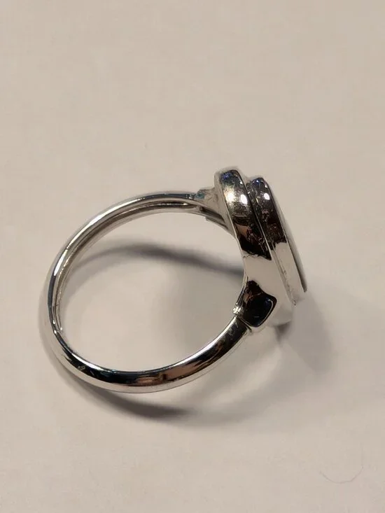 Vintage Avon Abalone Shell Ring: Silver Tone - Picture 4 of 4